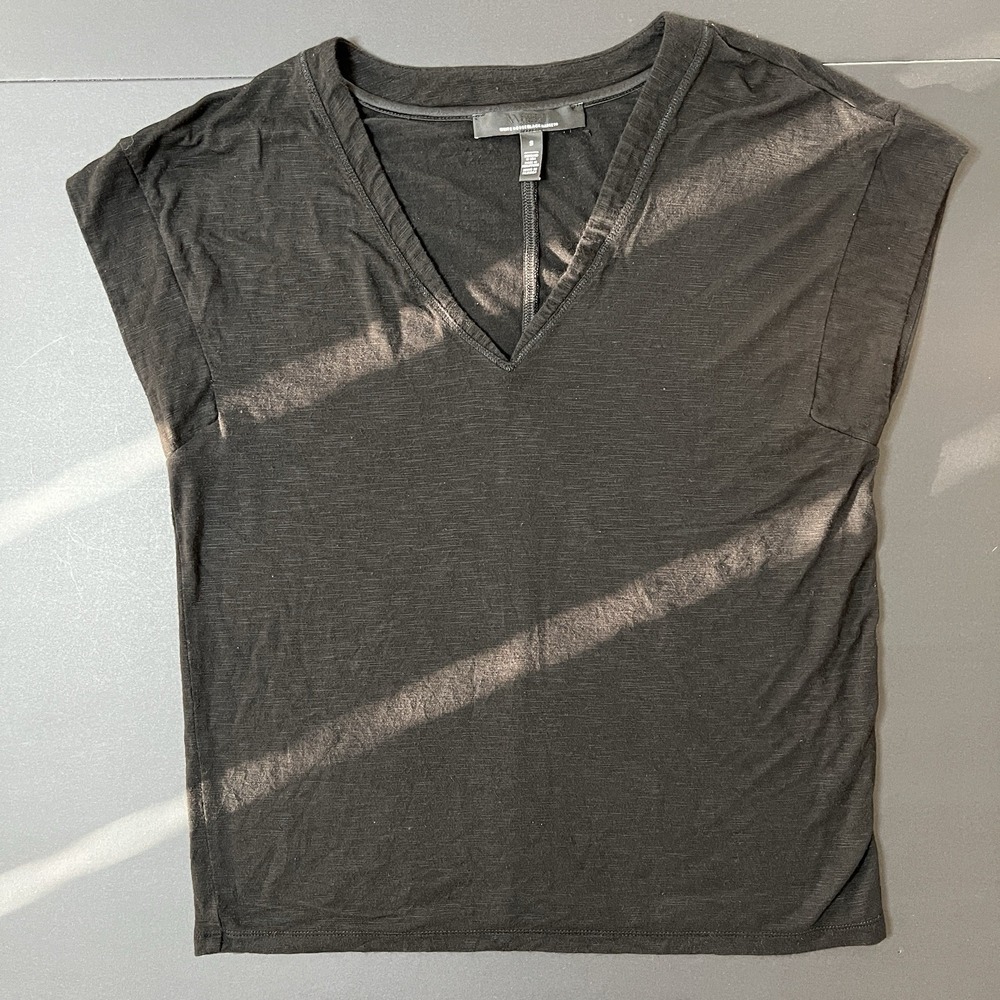 White House Black Market‎ VNeck Tshirt Women's S Black Breathable Minimalist